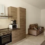 2bed - Walk To Beaches & Valletta