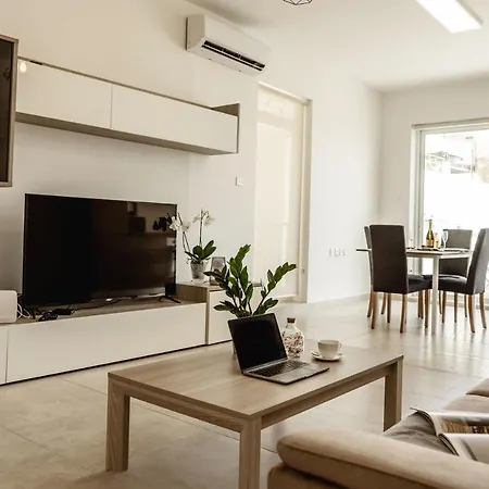 2bed - Walk To Beaches & Valletta Apartment Sliema