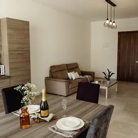 2bed - Walk To Beaches & Valletta Apartment Sliema