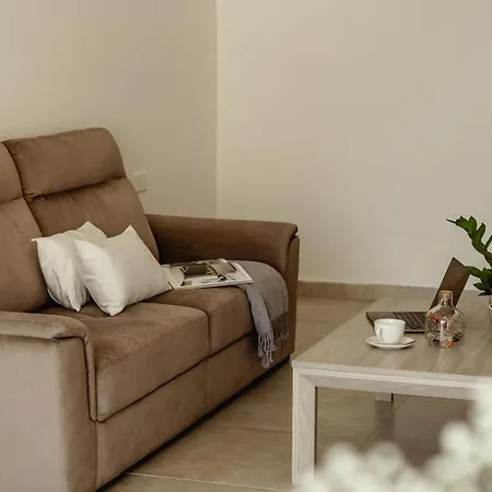 شقة 2bed - Walk To Beaches & Valletta *