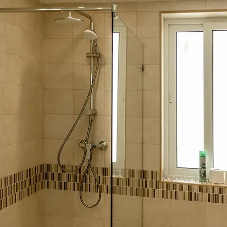 2bed - Walk To Beaches & Valletta 公寓