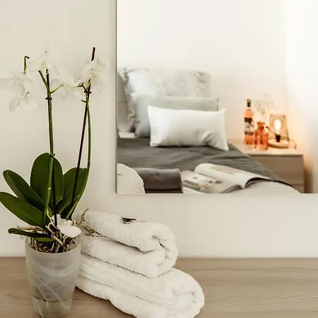 2bed - Walk To Beaches & Valletta 斯利马